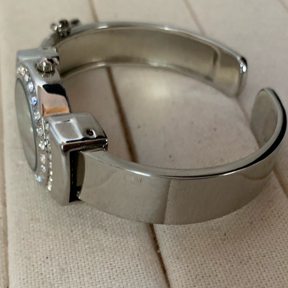 Louis Arden Cuff Watch Silver Round Rhinestone Face Hanging Mickey Heart New Bat - Picture 6 of 9